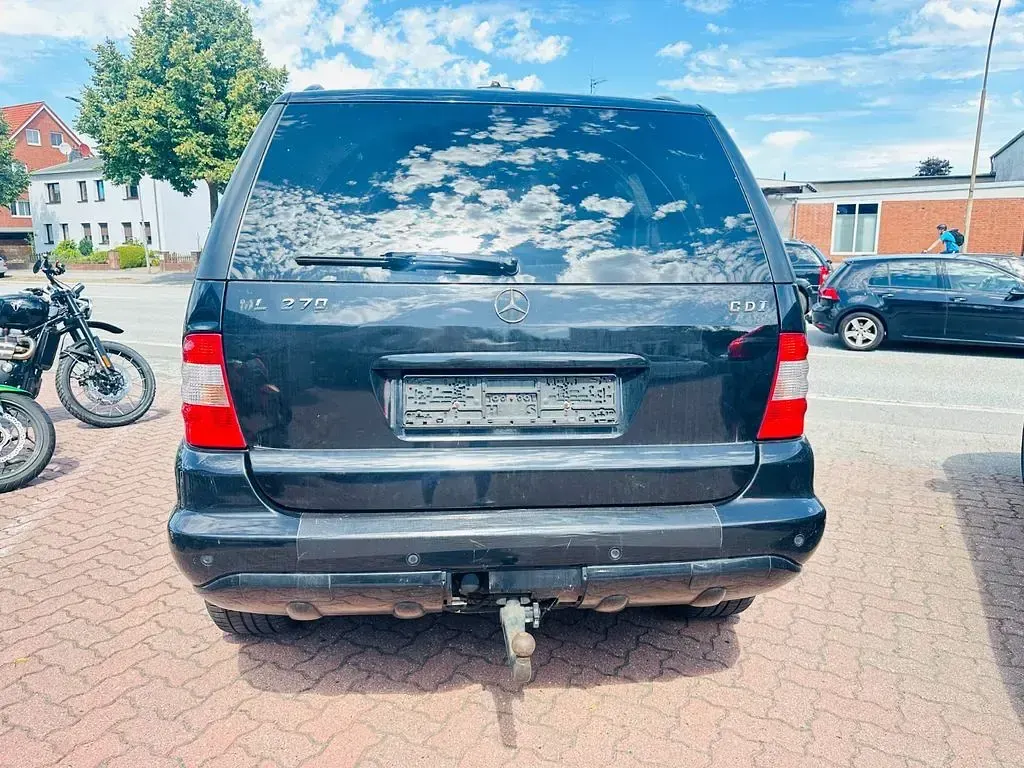 Gebraucht Mercedes ML270 163 PS (119 kW) 2003 SUV