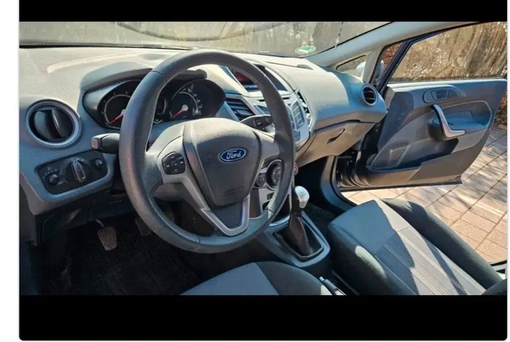 Gebraucht Ford Fiesta Ambiente 82 PS (60 kW) 2009 Blau Limousine