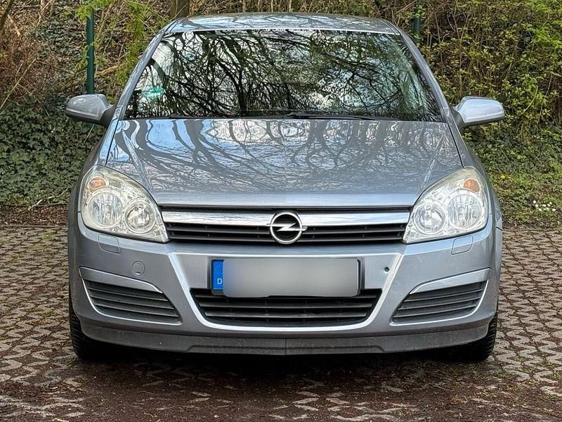 Gebraucht Opel Astra 90 PS (66 kW) 2004 Grau Limousine