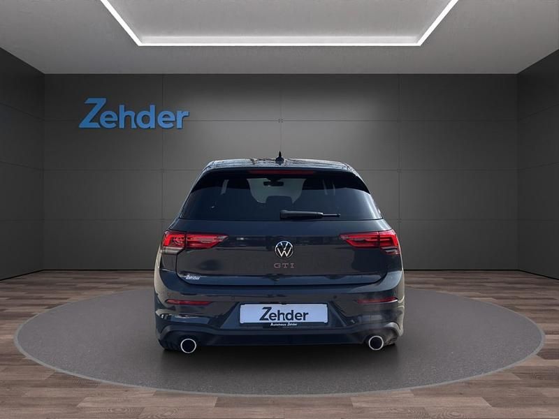 Gebraucht VW Golf VIII GTI 245 PS (180 kW) 2023 Grau Limousine