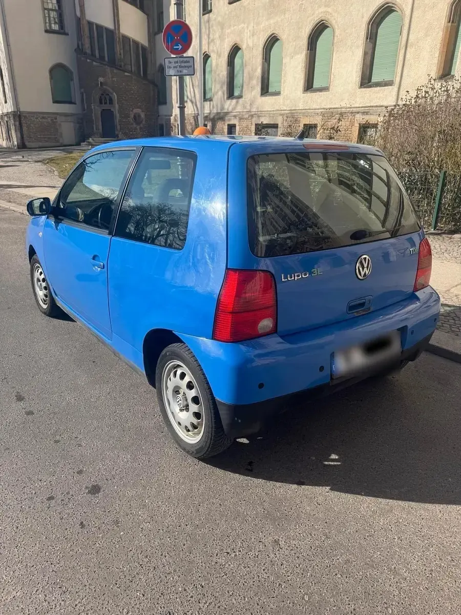 Gebraucht VW Lupo 60 PS (44 kW) 2003 Blau Kleinwagen