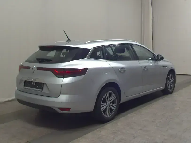 Gebraucht Renault Mégane IV Equilibre 116 PS (85 kW) 2023 Silber Limousine