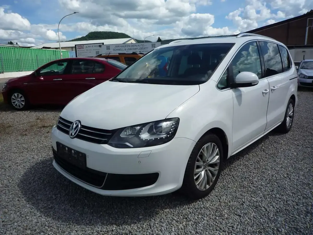Gebraucht VW Sharan Comfortline 140 PS (102 kW) 2010 Candyweiß Van / Kleinbus