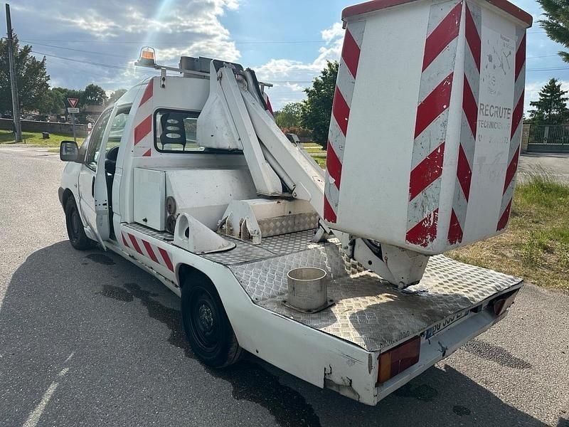 Weiß Gebraucht 2000 Fiat Scudo Van / Kleinbus | 3.590 € - Bild 1/4