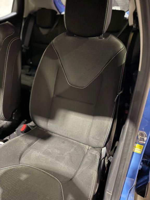 Gebraucht Renault Clio IV 90 PS (66 kW) 2012 Blau Limousine