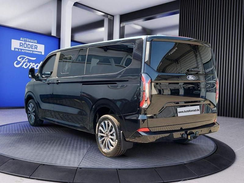Neu Ford Tourneo Titanium X 170 PS (125 kW) 2025 Schwarz Van / Kleinbus