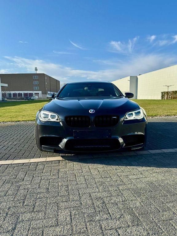 Gebraucht BMW M5 Performance 560 PS (411 kW) 2015 Schwarz Limousine