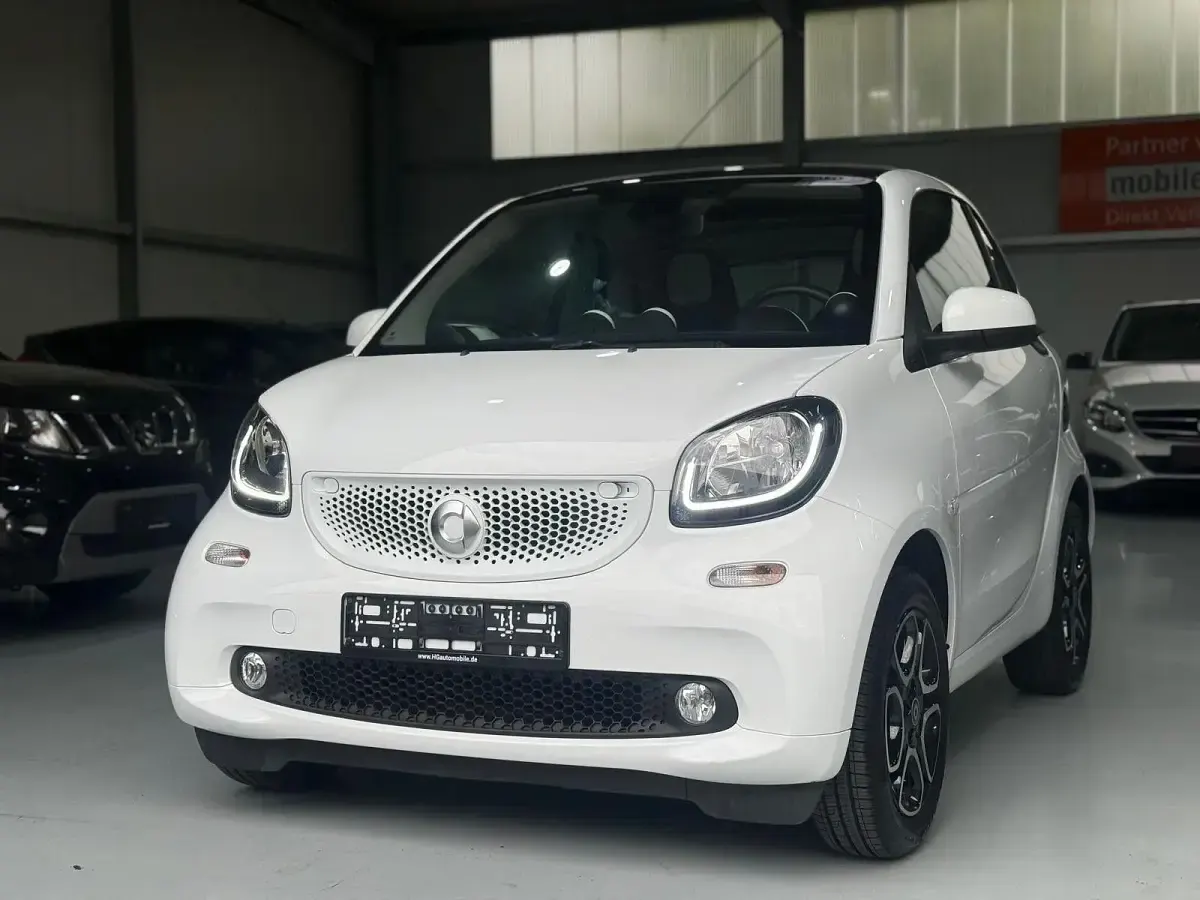 Gebraucht Smart ForTwo Coupé 71 PS (52 kW) 2016 Weiß Coupé