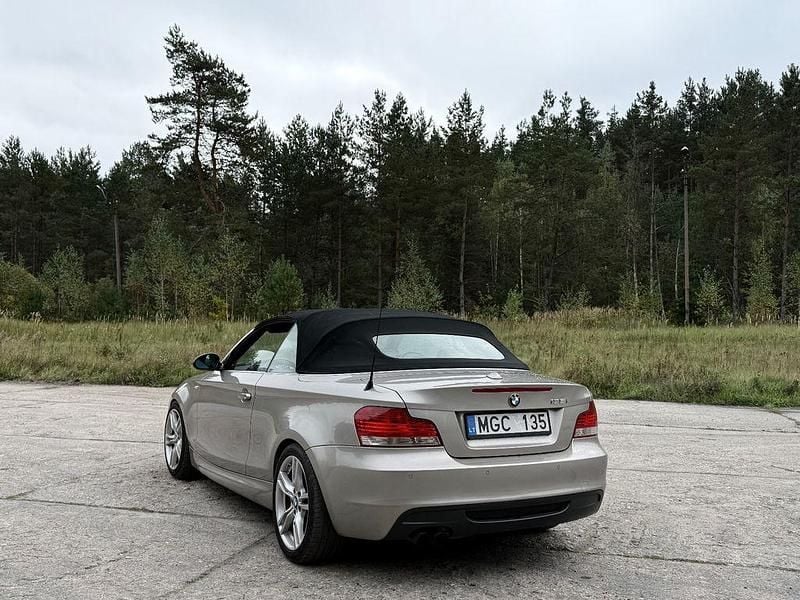 Gebraucht BMW 135 Cabriolet Performance 306 PS (225 kW) 2007 Beige Cabrio