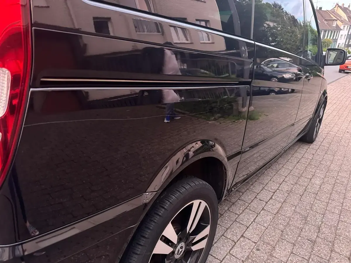 Gebraucht Mercedes Viano 224 PS (164 kW) 2012 Schwarz Van / Kleinbus