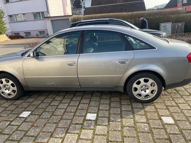 Gebraucht Audi A6 170 PS (125 kW) 2002 Grau Limousine