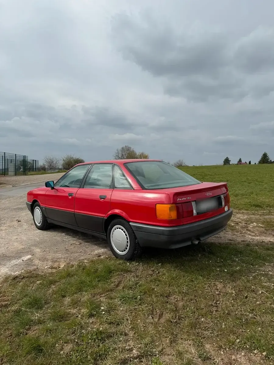 Gebraucht Audi 80 90 PS (66 kW) 1990 Rot Limousine
