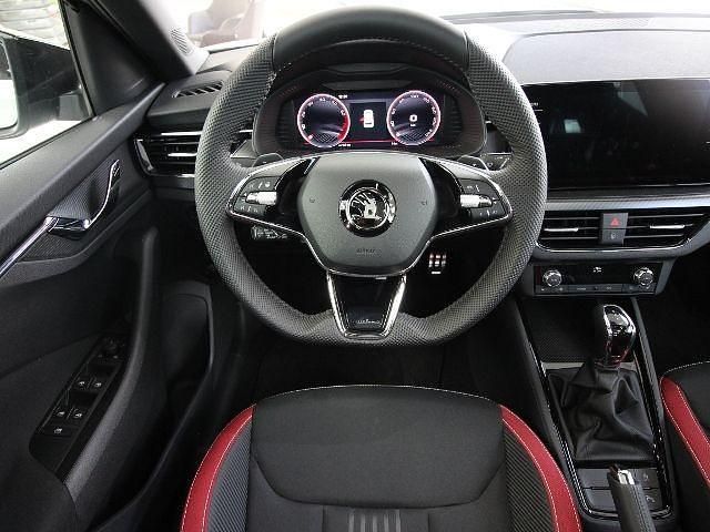 Gebraucht Skoda Kamiq Monte Carlo 150 PS (110 kW) 2023 Moon weiß metallic (metallic) SUV