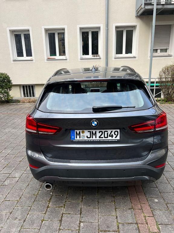 Gebraucht BMW X1 141 PS (103 kW) 2019 Grau SUV