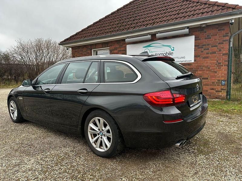 Gebraucht BMW 520 Performance 190 PS (139 kW) 2016 Grau Kombi