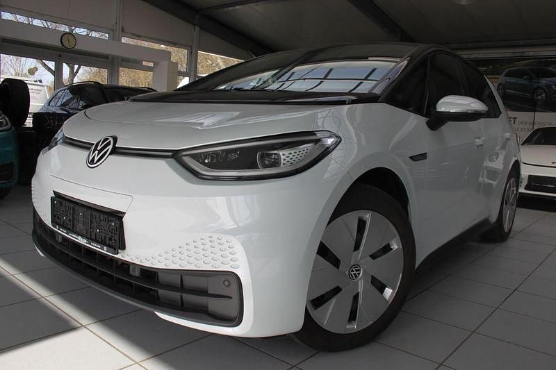 Gebraucht VW ID.3 Pro 150 kW (204 PS) 2021 Weiß Kleinwagen