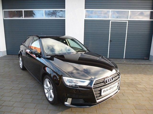 Schwarz Gebraucht 2017 Audi A3 Sport Kombi | 18.399 € (Fairer Preis) - Bild 1/4