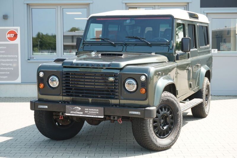 Grün Gebraucht 2005 Land Rover Defender SUV | 18.180 € (Superpreis) - Bild 1/4