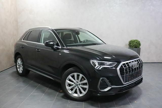 Gebraucht Audi Q3 S-Line 190 PS (139 kW) 2020 Mythosschwarz metallic SUV