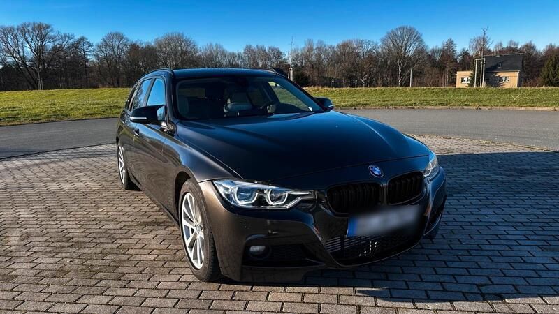 Braun Gebraucht 2015 BMW 330 M Sport Kombi | 15.500 € (Superpreis) - Bild 1/4