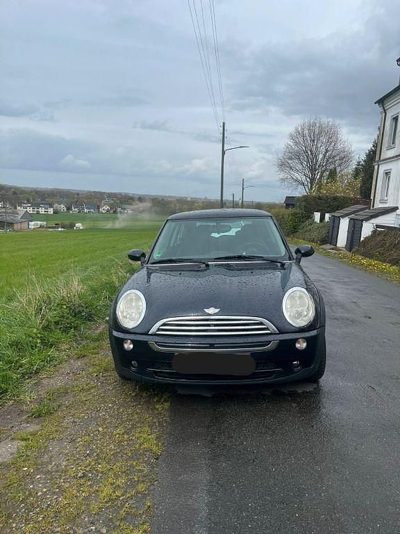 Gebraucht Mini ONE 90 PS (66 kW) 2006 Schwarz Kleinwagen