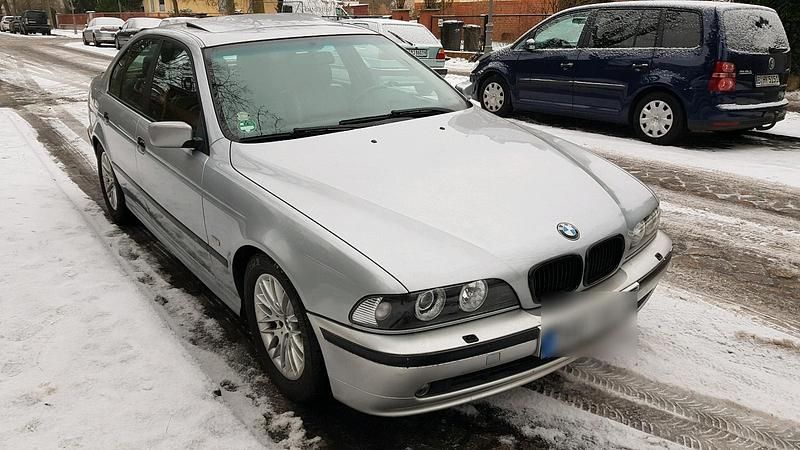 Gebraucht BMW 520 150 PS (110 kW) 1997 Silber Limousine
