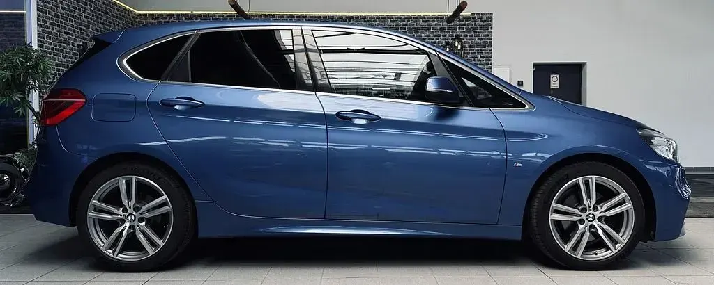Gebraucht BMW 220 M Sport 190 PS (139 kW) 2016 Blau Van / Kleinbus