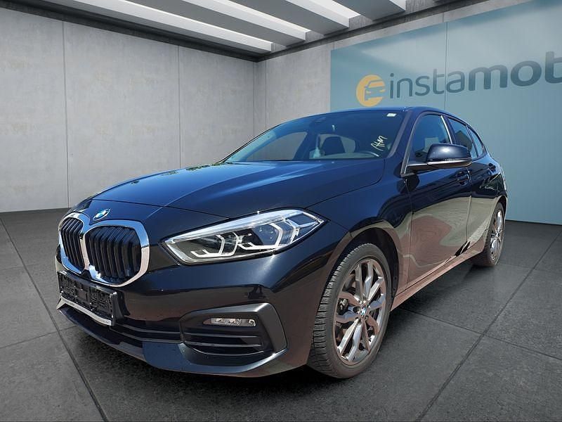Schwarz Gebraucht 2023 BMW 120 Advantage Kleinwagen | 27.699 € (Fairer Preis) - Bild 1/4
