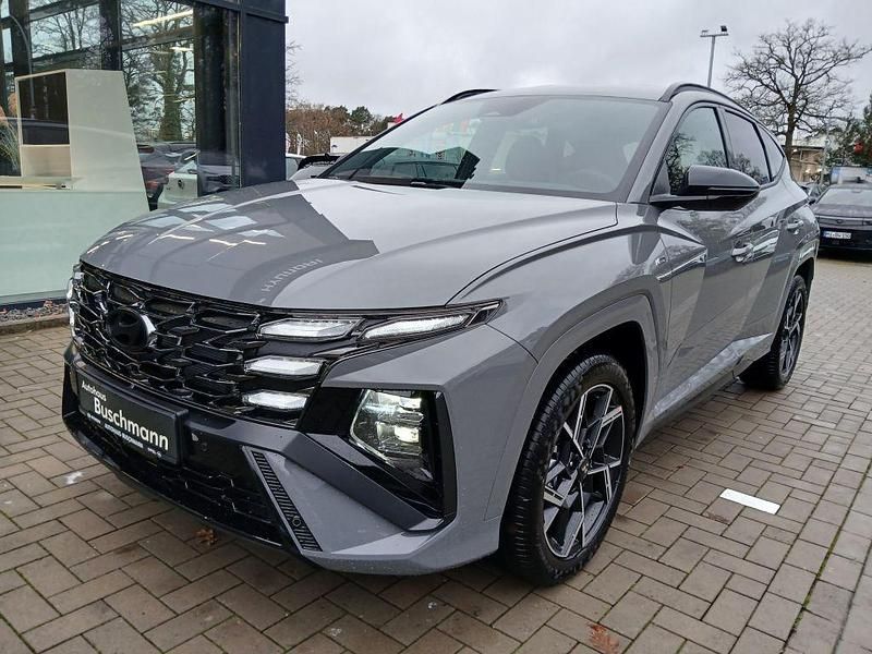 Shadow grey Neu 2025 Hyundai Tucson N Line SUV | 42.390 € (Teuer) - Bild 1/4