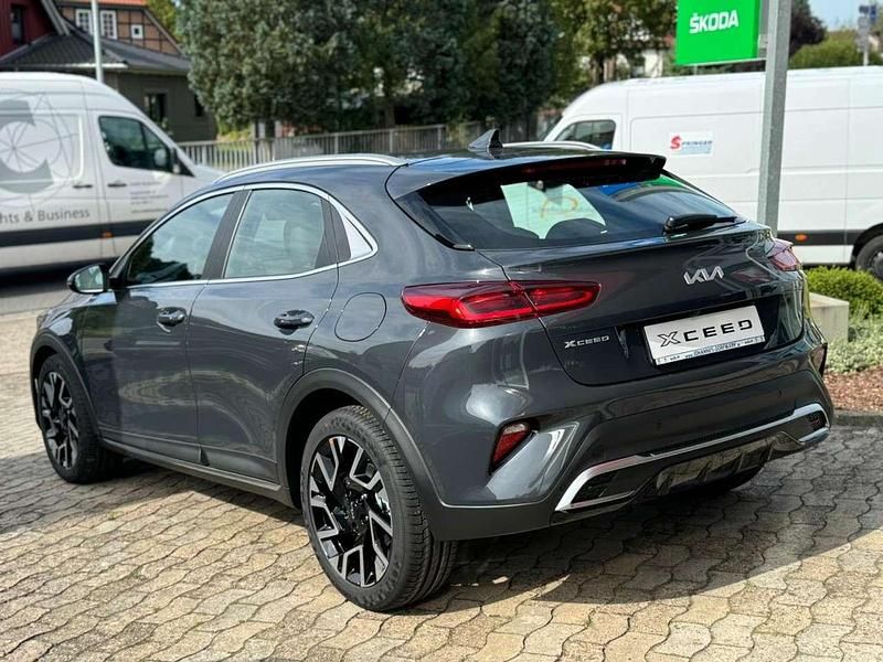Gebraucht Kia XCeed Spirit 140 PS (102 kW) 2024 Grau SUV