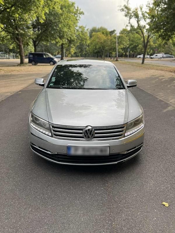 Second-hand VW Phaeton 250 CP (183 kW) 2012 Argintiu Berlinǎ