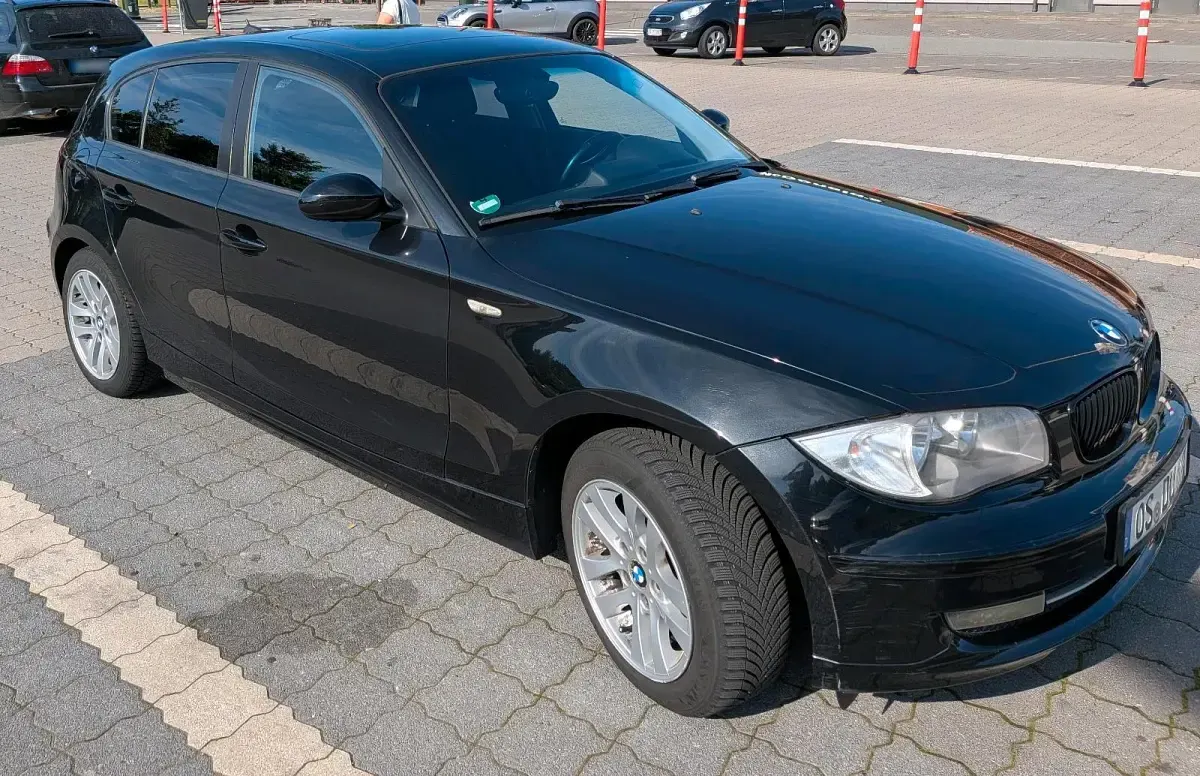 Gebraucht BMW 118 143 PS (105 kW) 2008 Schwarz Kleinwagen