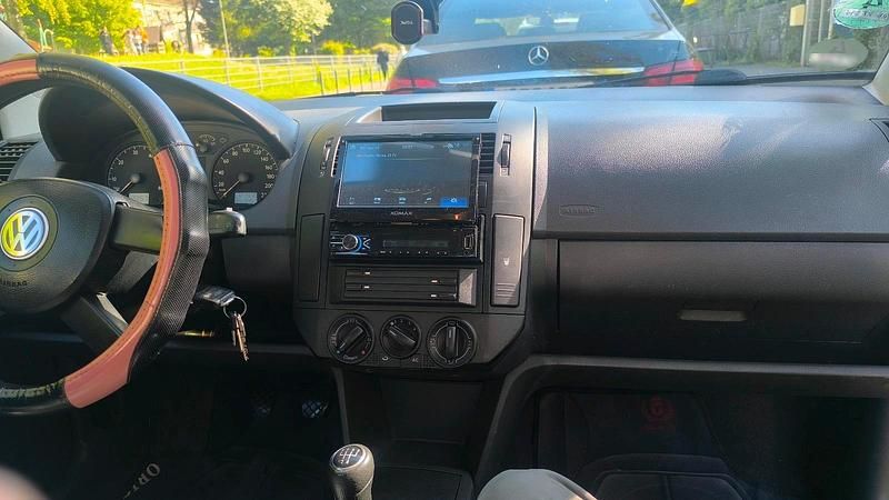 Occasion VW Bora 54 ch (39 kW) 2005 Noir Citadine