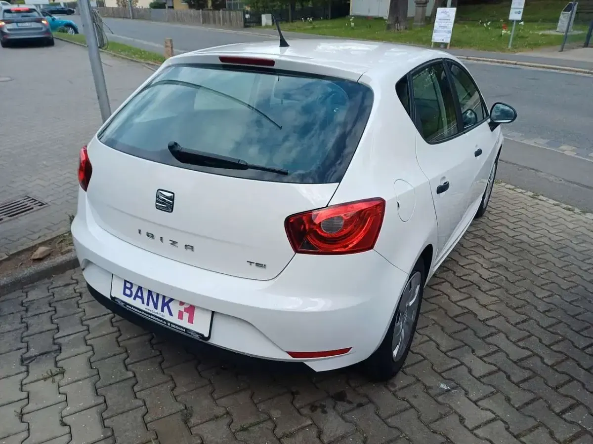 Gebraucht Seat Ibiza Reference 90 PS (66 kW) 2017 Candyweiß Kleinwagen