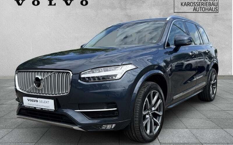 Blau Gebraucht 2019 Volvo XC90 Inscription SUV | 38.790 € (Superpreis) - Bild 1/4