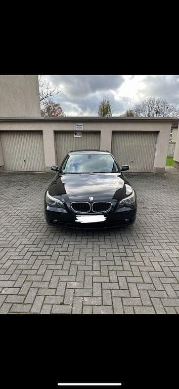 Gebraucht BMW 525 Shadowline 177 PS (130 kW) 2004 Schwarz Limousine