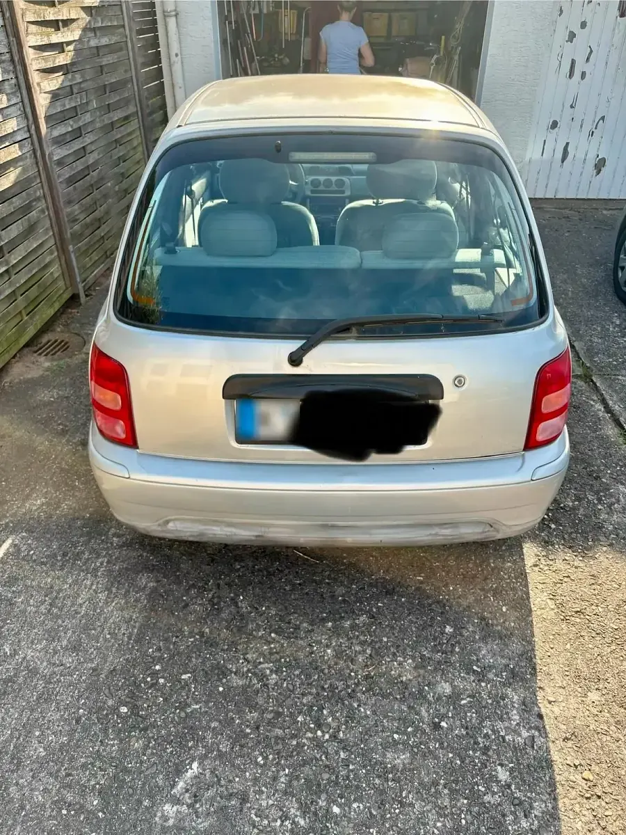 Gebraucht Nissan Micra 60 PS (44 kW) 2001 Silber Kleinwagen