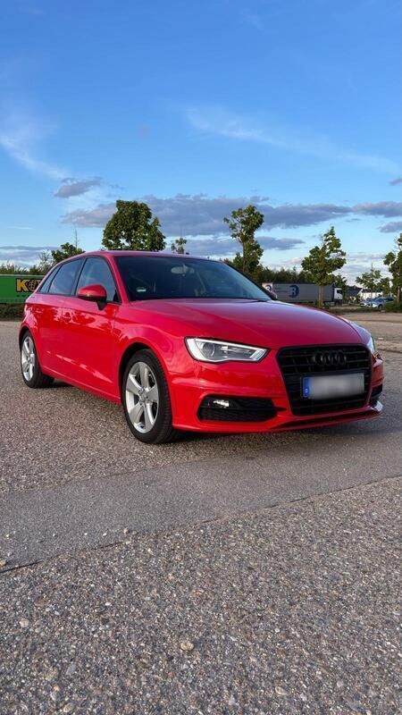 Rot Gebraucht 2013 Audi A3 S-Line Coupé | 11.400 € (Superpreis) - Bild 1/4