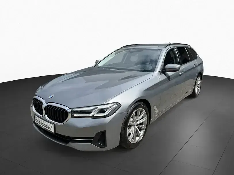 Gebraucht BMW 520 Performance 190 PS (139 kW) 2024 Grau Limousine