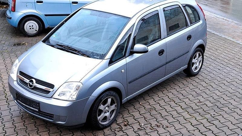 Gebraucht Opel Meriva Basis 101 PS (74 kW) 2004 Silber Van / Kleinbus