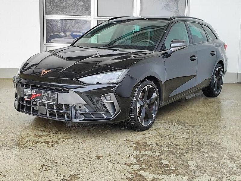 Gebraucht Cupra Leon 150 PS (110 kW) 2025 Mitternachtsschwarz Kombi