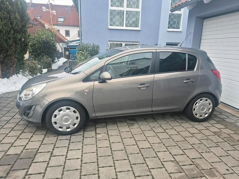Gebraucht Opel Corsa 95 PS (69 kW) 2012 Grau Kleinwagen