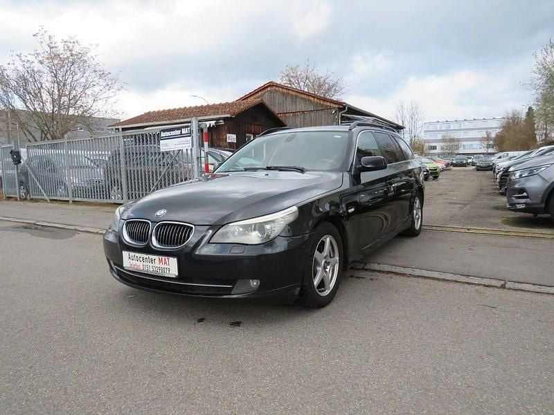 Gebraucht BMW 525 197 PS (144 kW) 2009 Schwarz Kombi