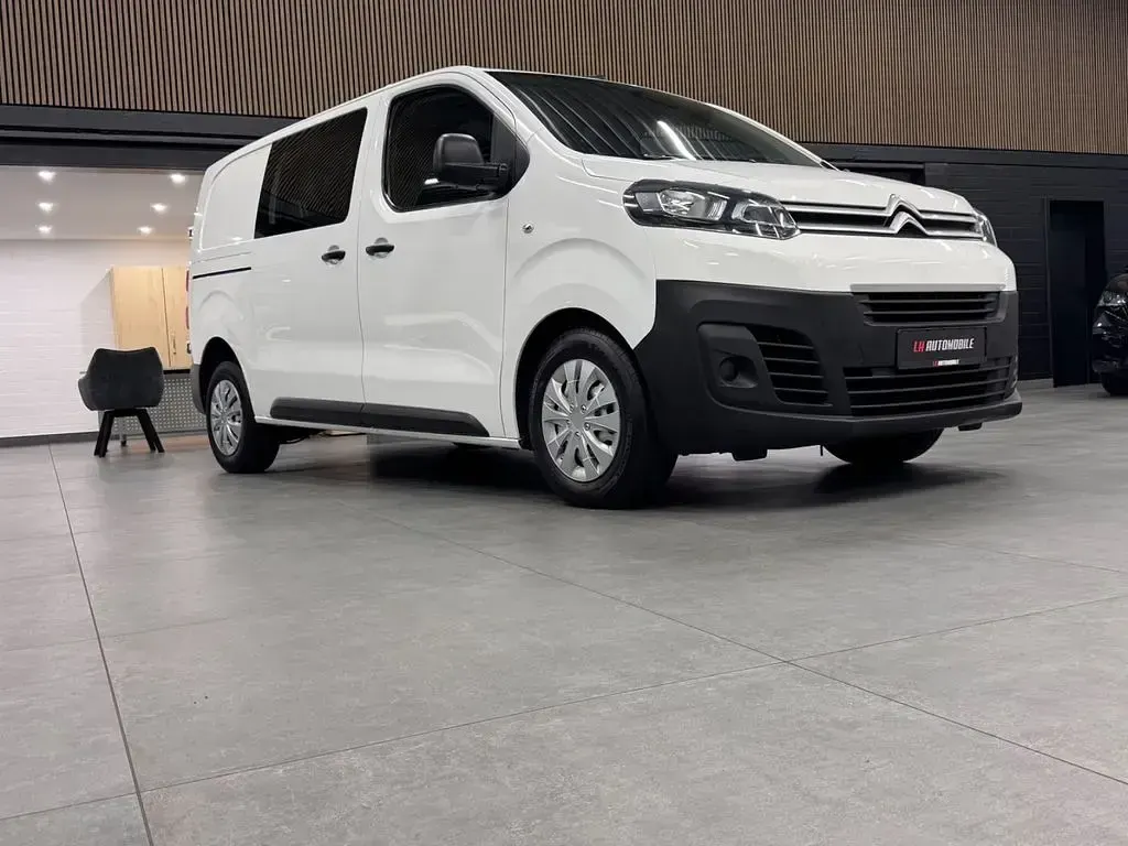 Gebraucht Citroën Jumpy Profi 122 PS (89 kW) 2018 Weiß Van / Kleinbus