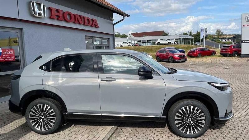 Neu Honda e:Ny1 150 kW (204 PS) 2026 Grau SUV