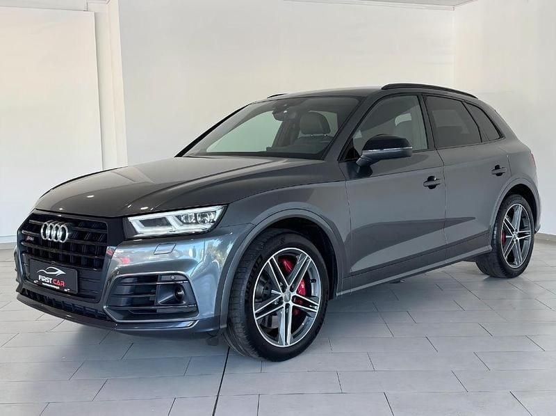 Grau Gebraucht 2020 Audi SQ5 Sport SUV | 33.990 € (Fairer Preis) - Bild 1/4