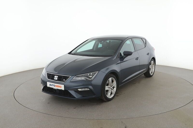 Grau Gebraucht 2019 Seat Leon FR Limousine | 15.490 € (Fairer Preis) - Bild 1/4