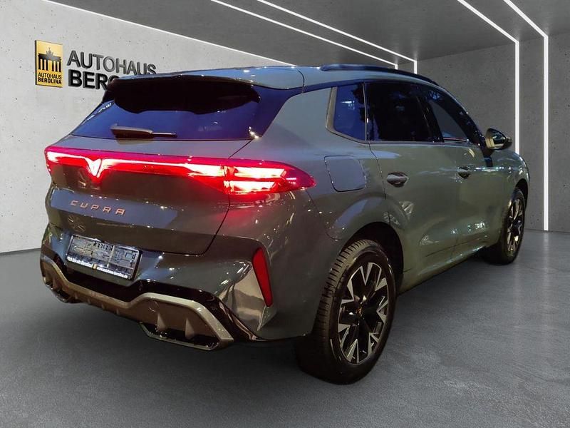 Neu Cupra Terramar 204 PS (150 kW) 2025 Grau SUV