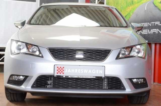 Gebraucht Seat Leon Style 150 PS (110 kW) 2013 Silber metallic Limousine