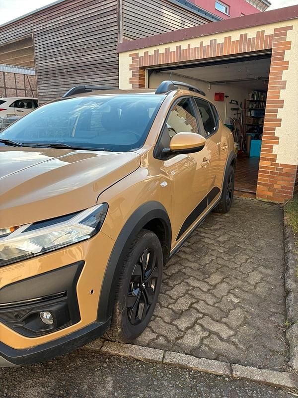 Gebraucht Dacia Sandero Extreme 91 PS (66 kW) 2025 Gold Limousine